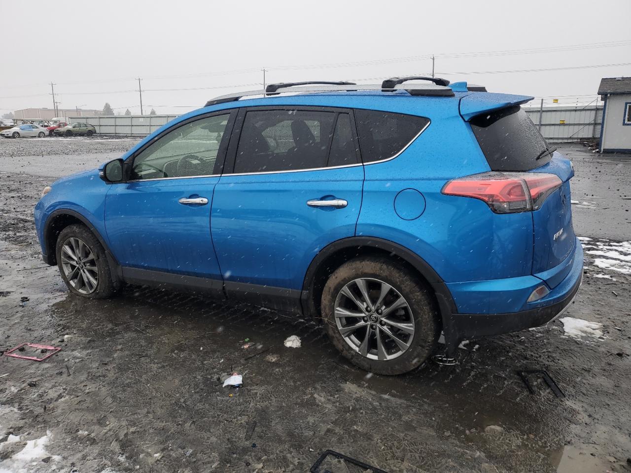 2018 Toyota RAV 4 - Image 2