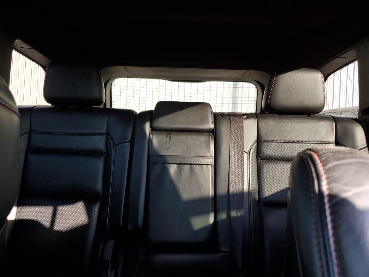 2019 Jeep Grand Cherokee - Image 10