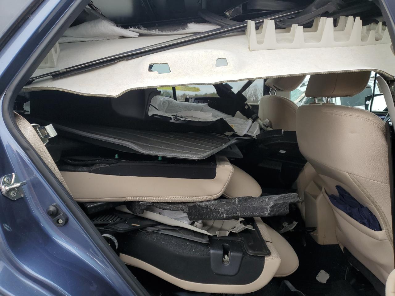 2017 Subaru Outback - Image 10