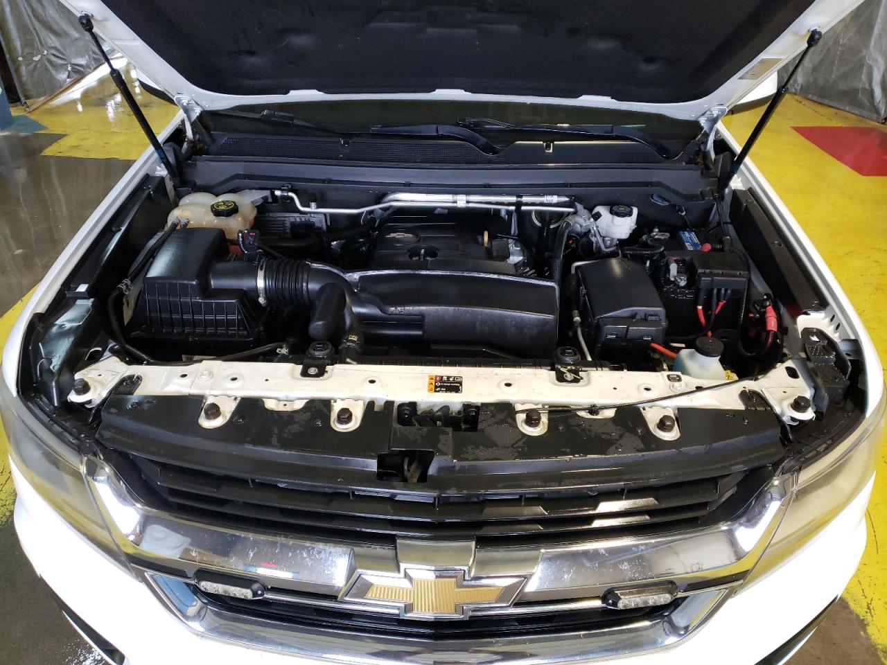 2020 Chevrolet Colorado - Image 11