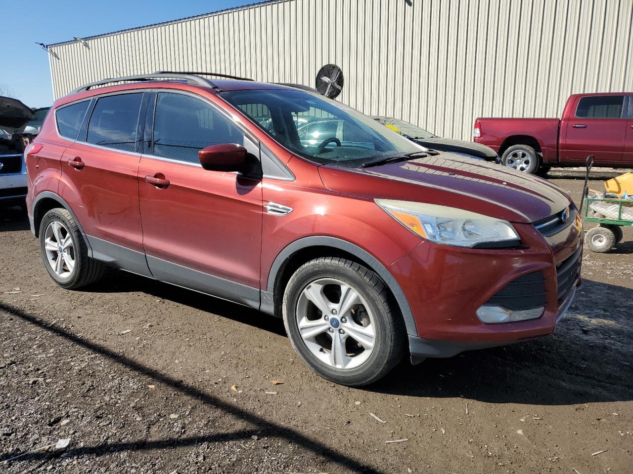 VIN 1FMCU0GX3EUB61488 2014 FORD ESCAPE no.4