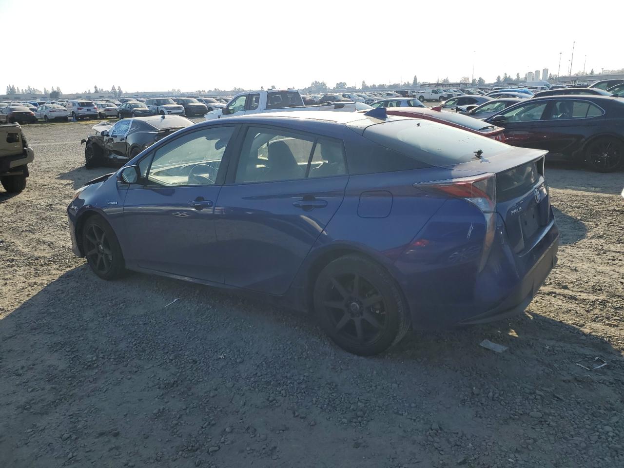 2016 Toyota Prius - Image 2