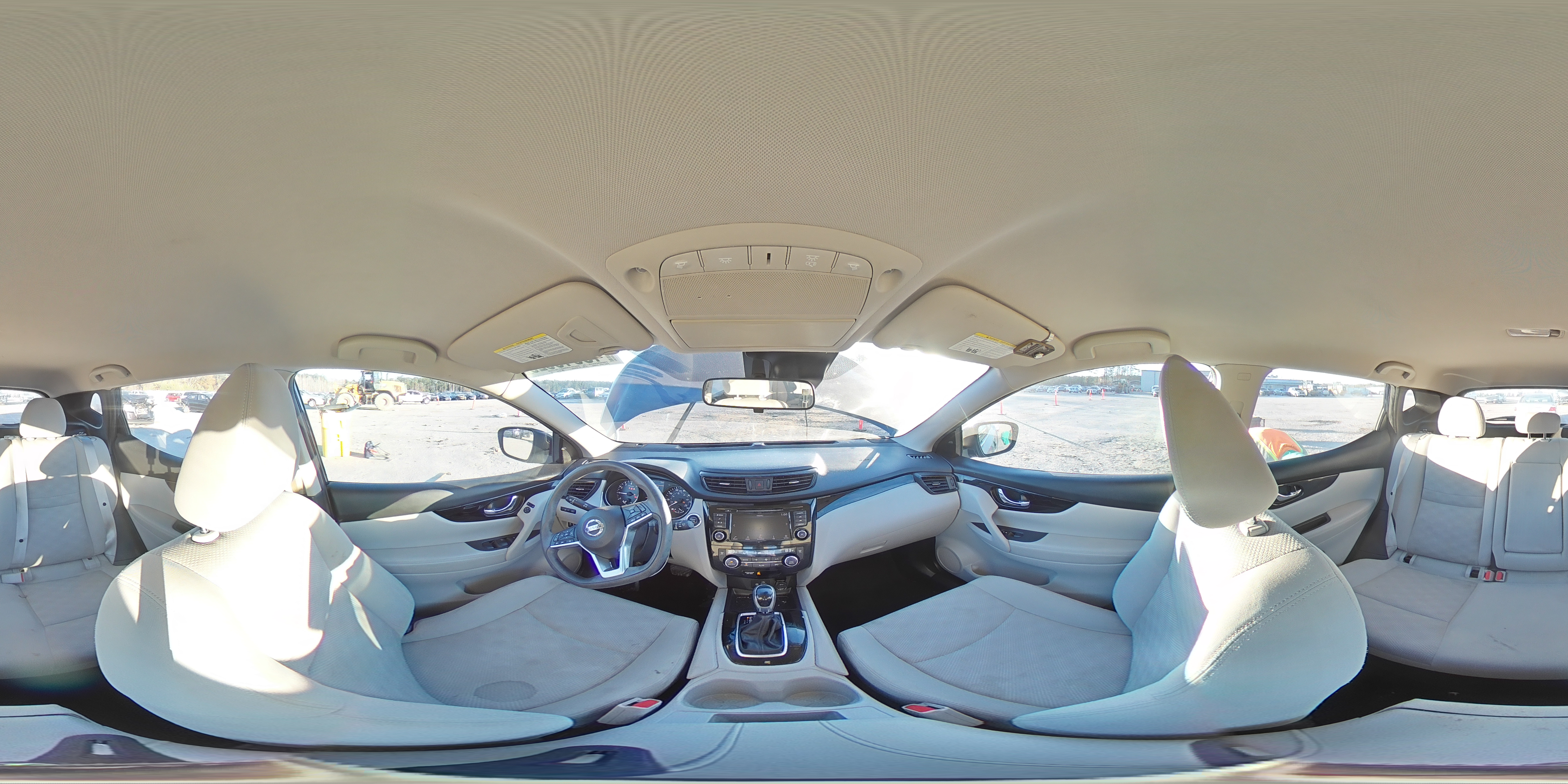 2019 Nissan Rogue - Image 12