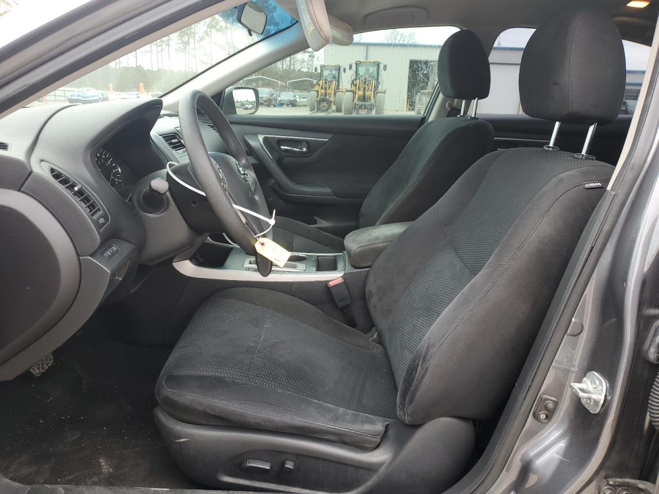 2015 Nissan Altima - Image 7