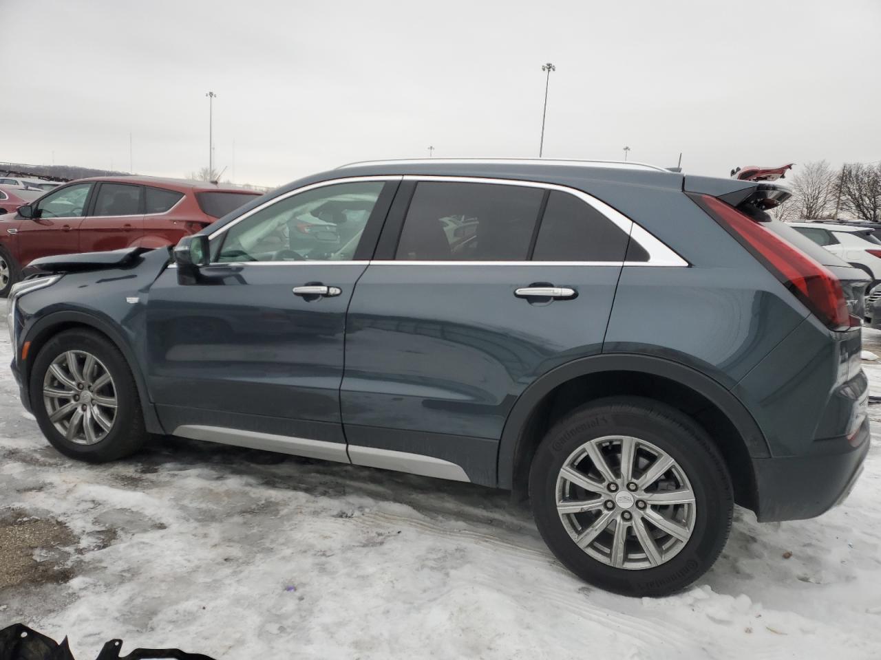 2021 Cadillac XT4 - Image 2