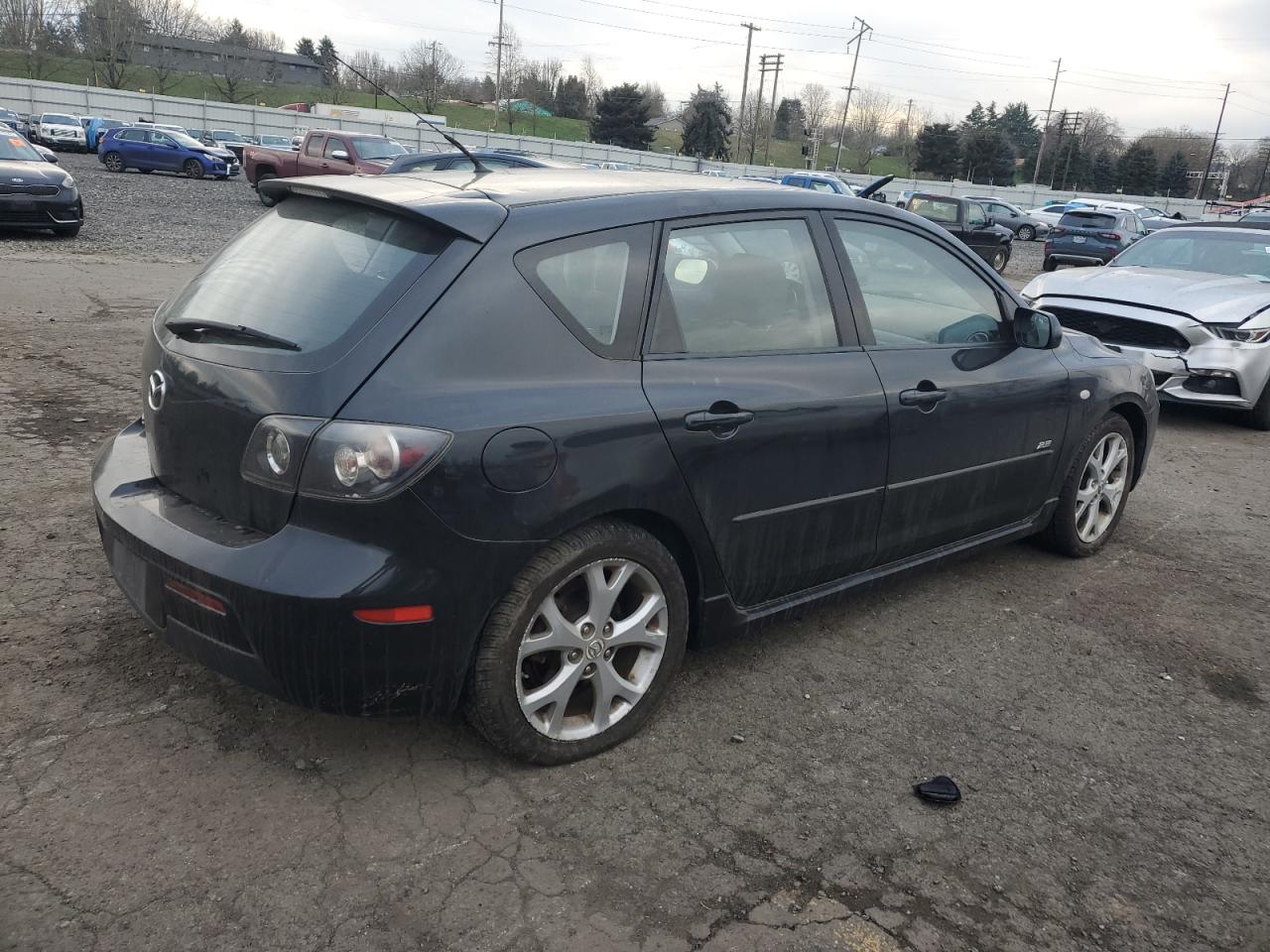 2007 Mazda 3 - Image 3