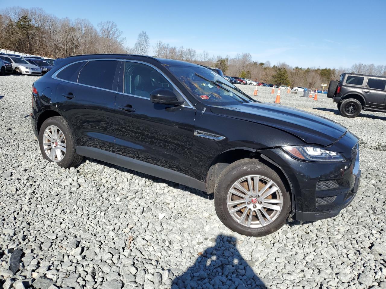 2017 Jaguar F-Pace - Image 4