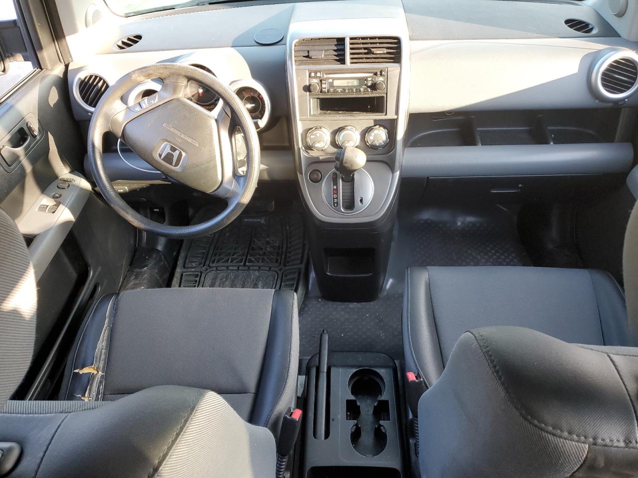 2006 Honda Element - Image 8