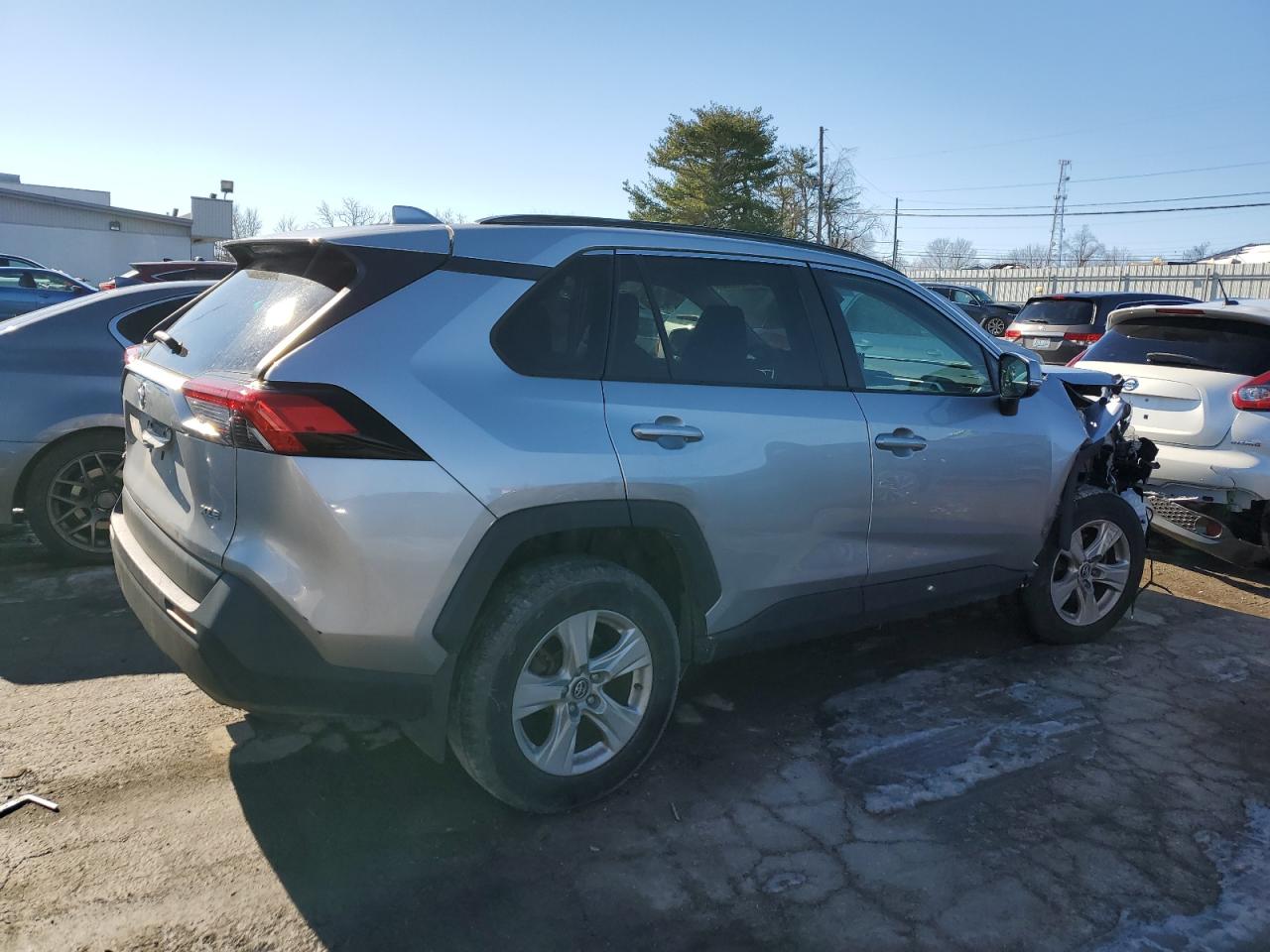 2021 Toyota RAV 4 - Image 3