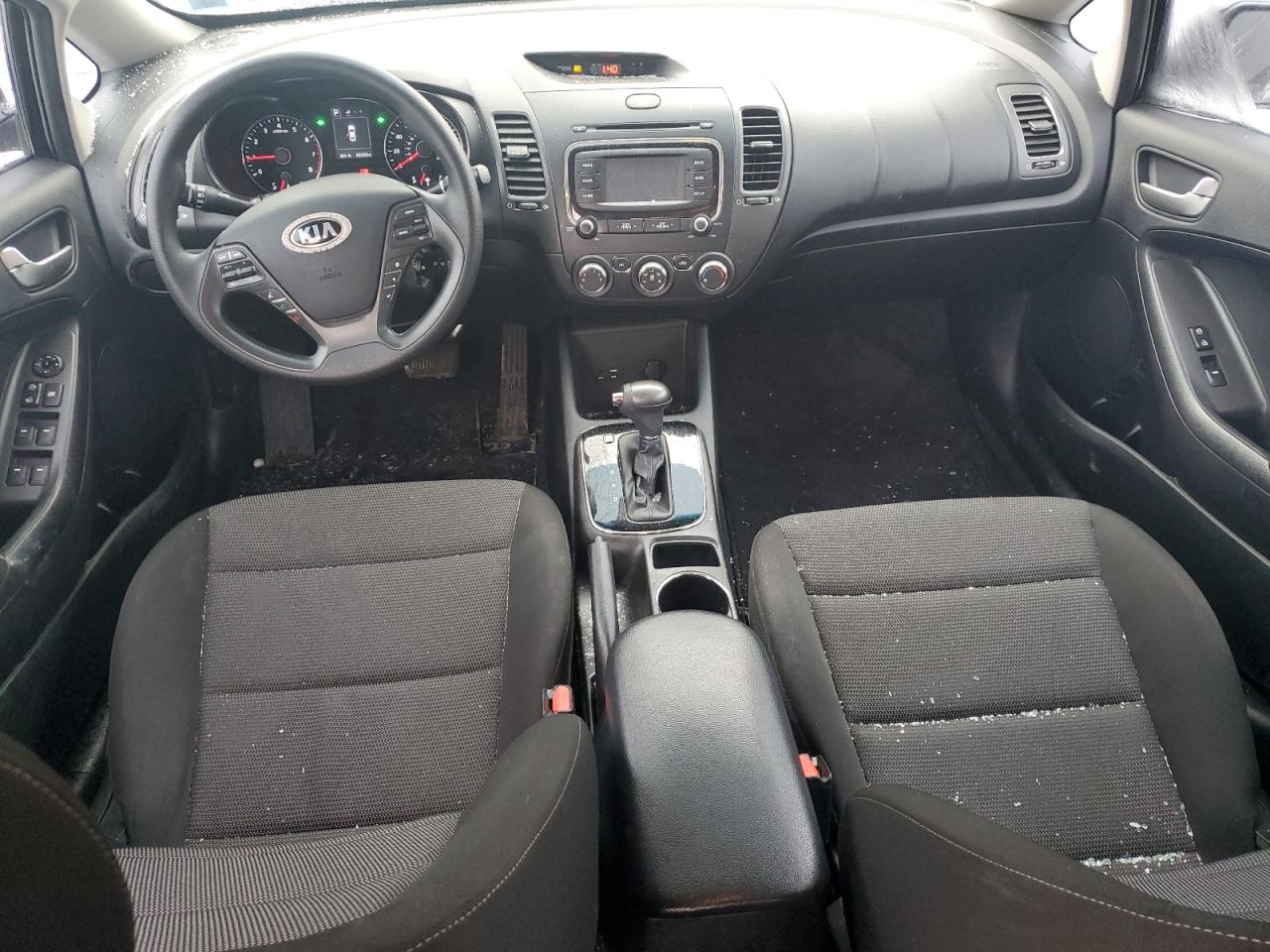 2018 Kia Forte - Image 8