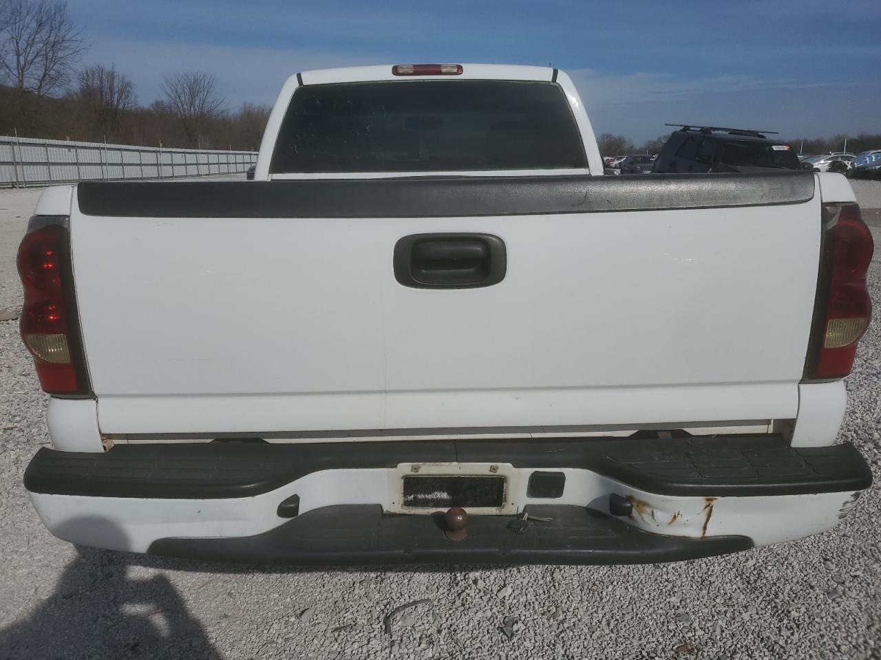 2005 Chevrolet Silverado - Image 6