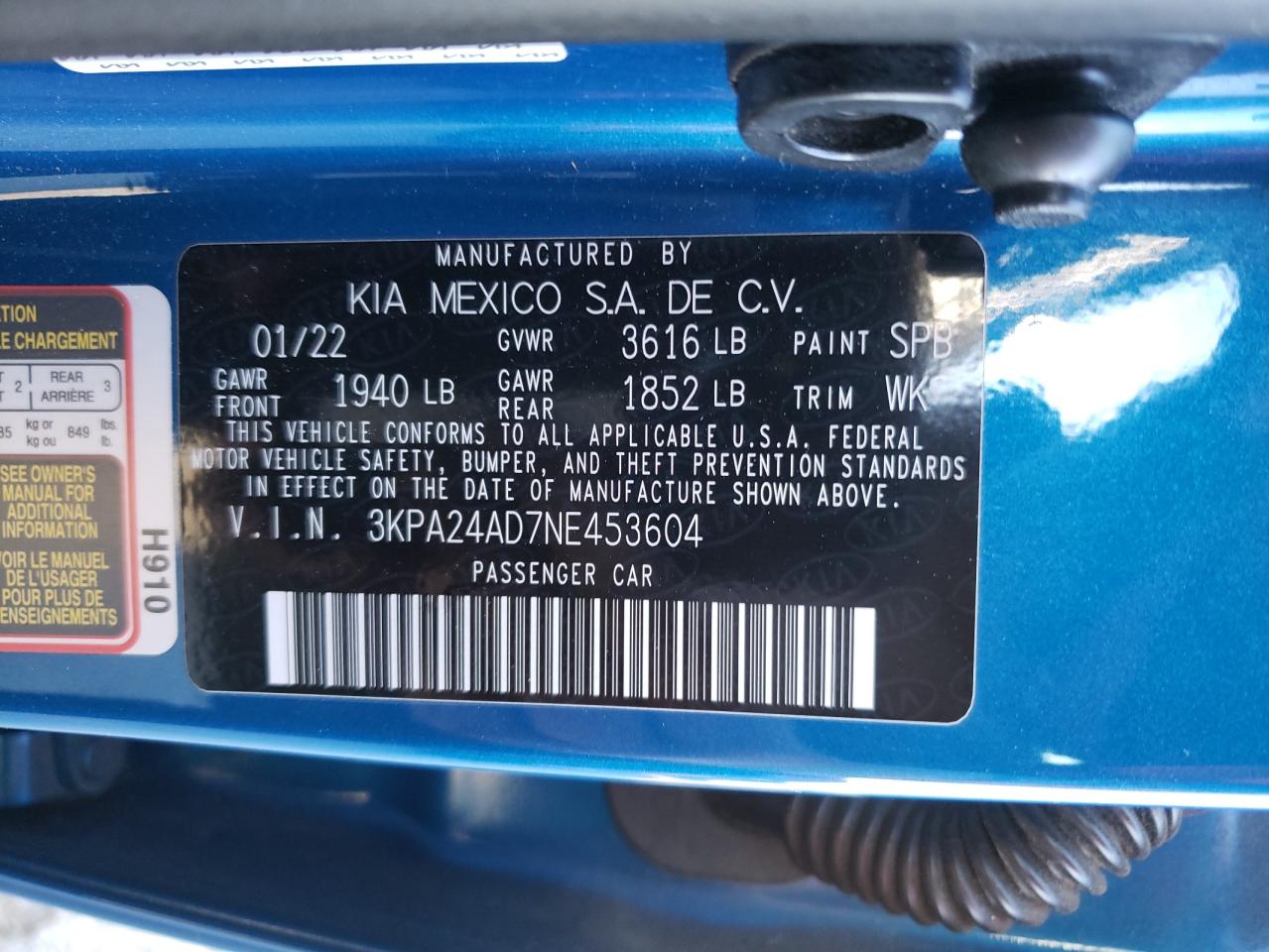 2022 Kia Rio - Image 12