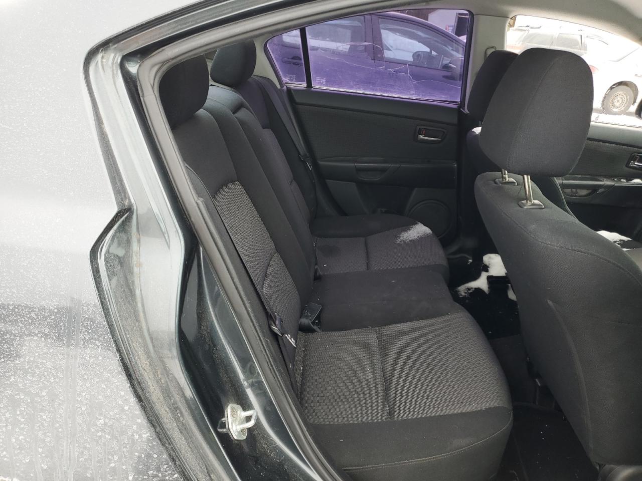 2009 Mazda 3 - Image 10