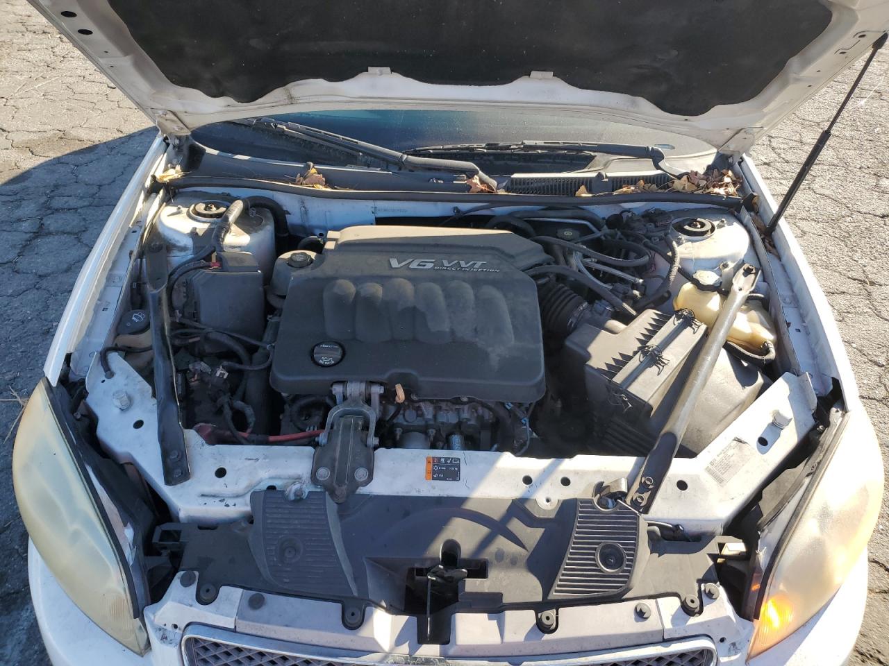 2013 Chevrolet Impala - Image 13