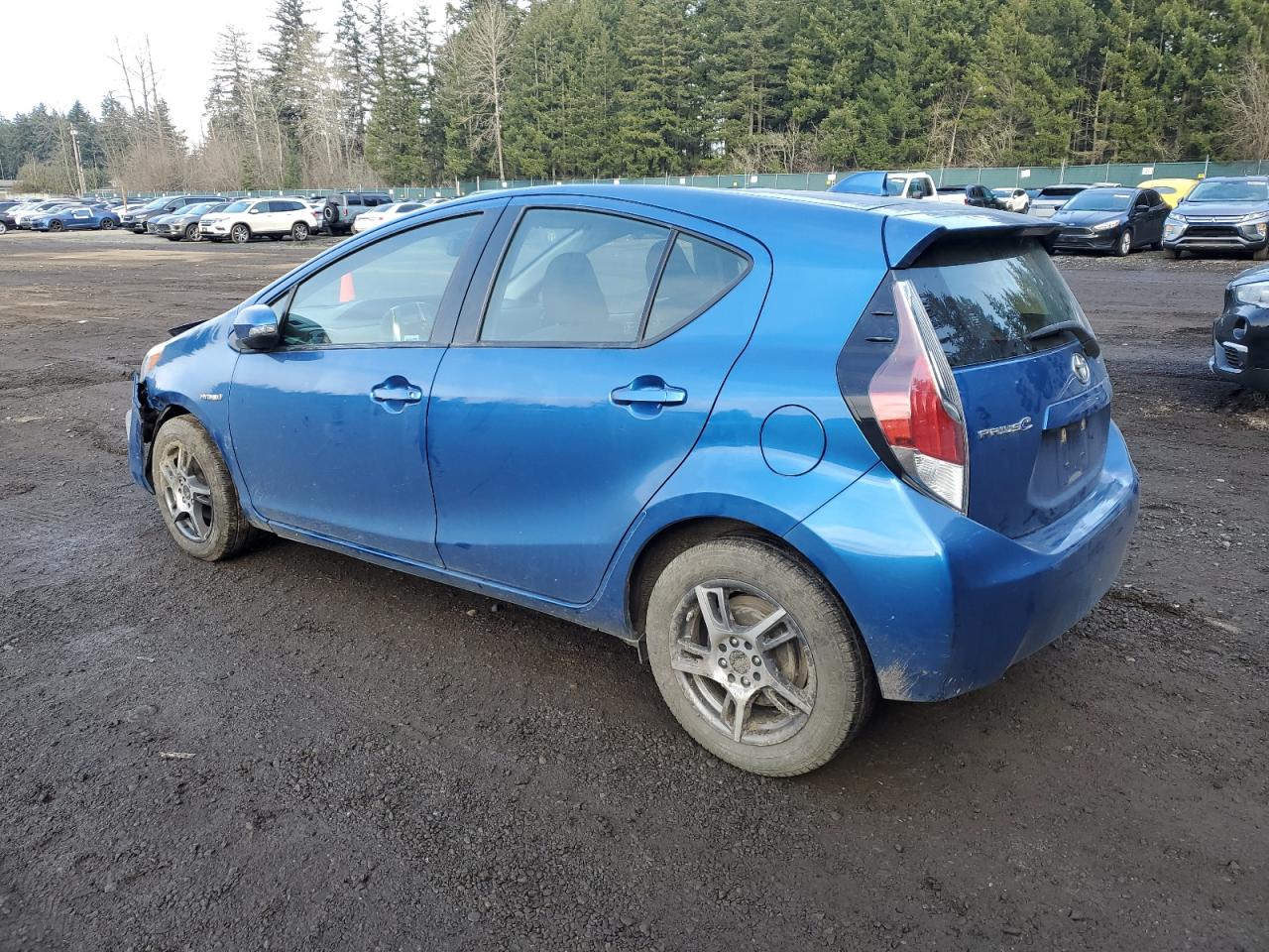2015 Toyota Prius - Image 2