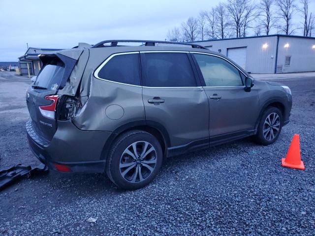  SUBARU FORESTER 2022 Zielony