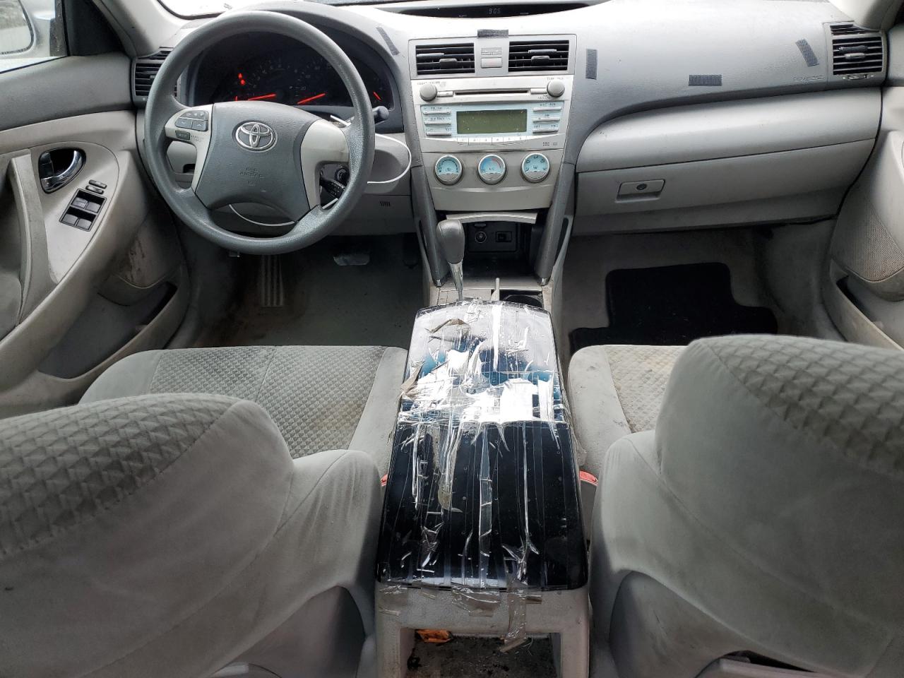 2009 Toyota Camry - Image 8