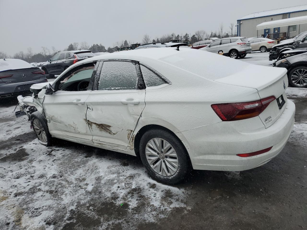 2019 Volkswagen Jetta - Image 2