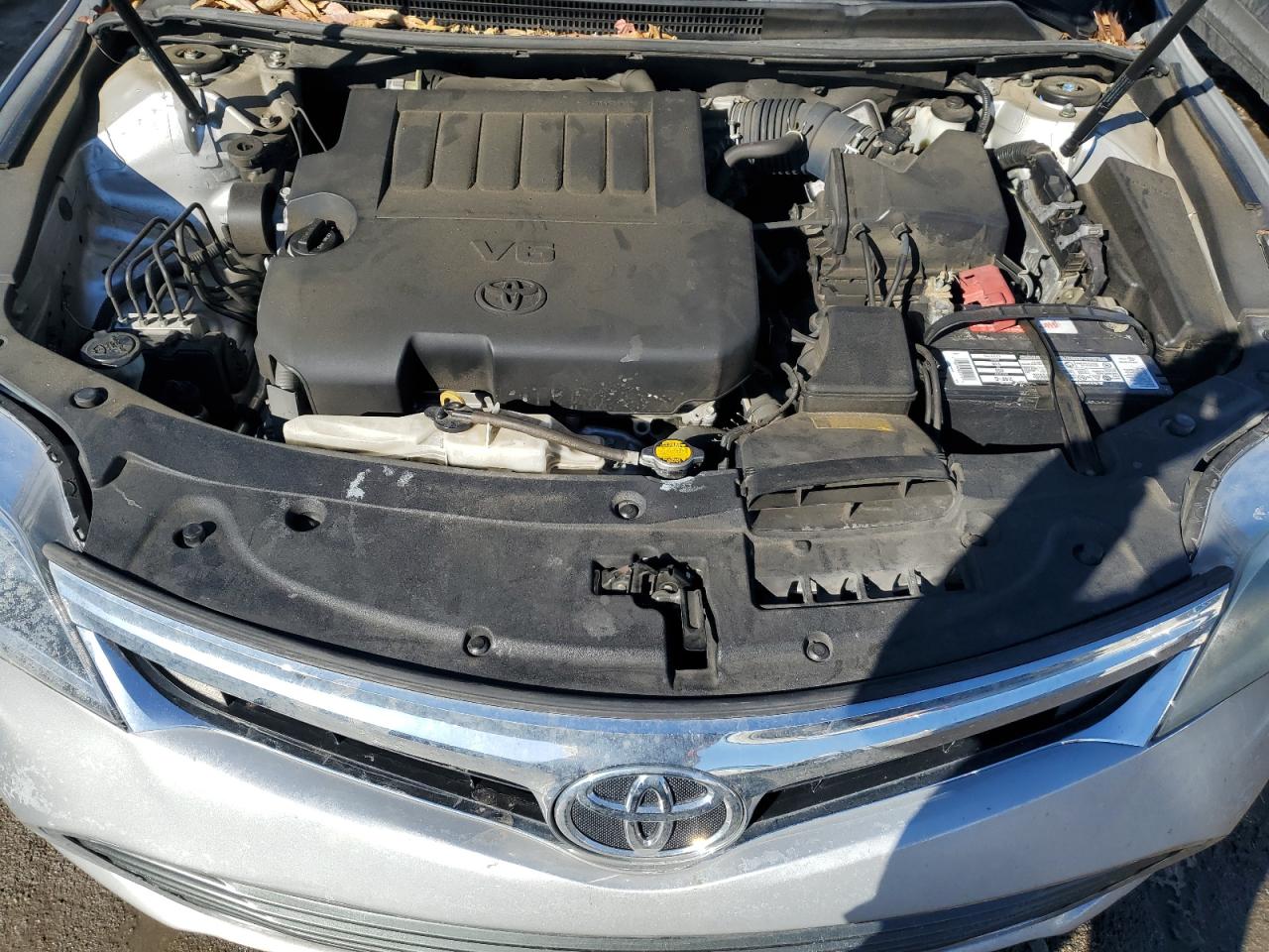 2014 Toyota Avalon - Image 11