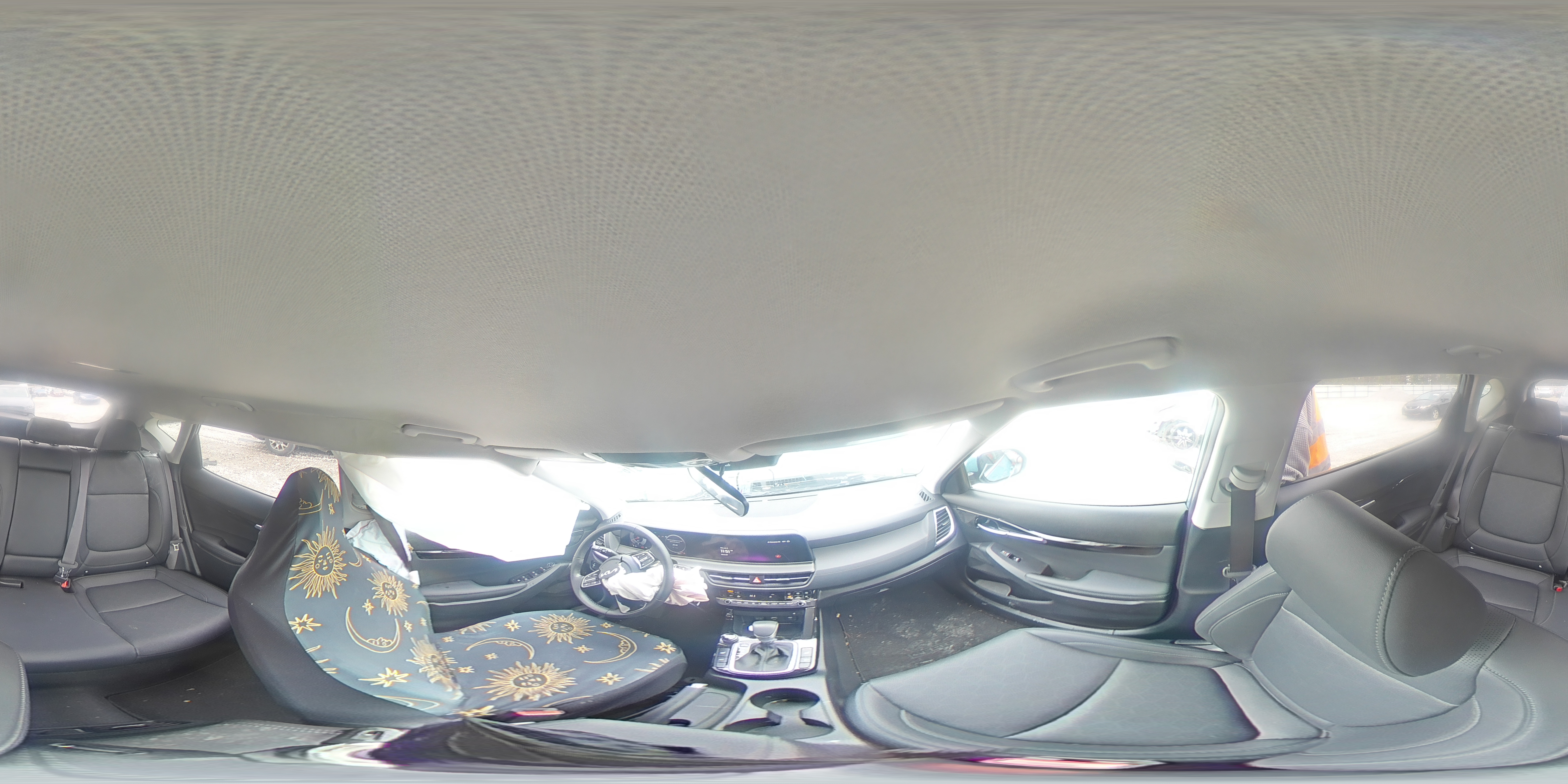 2024 Kia Seltos - Image 12