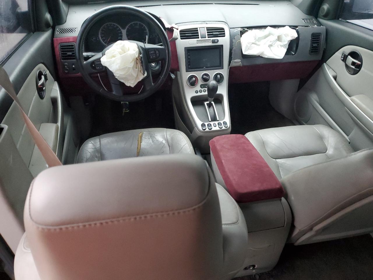 2005 Chevrolet Equinox - Image 8