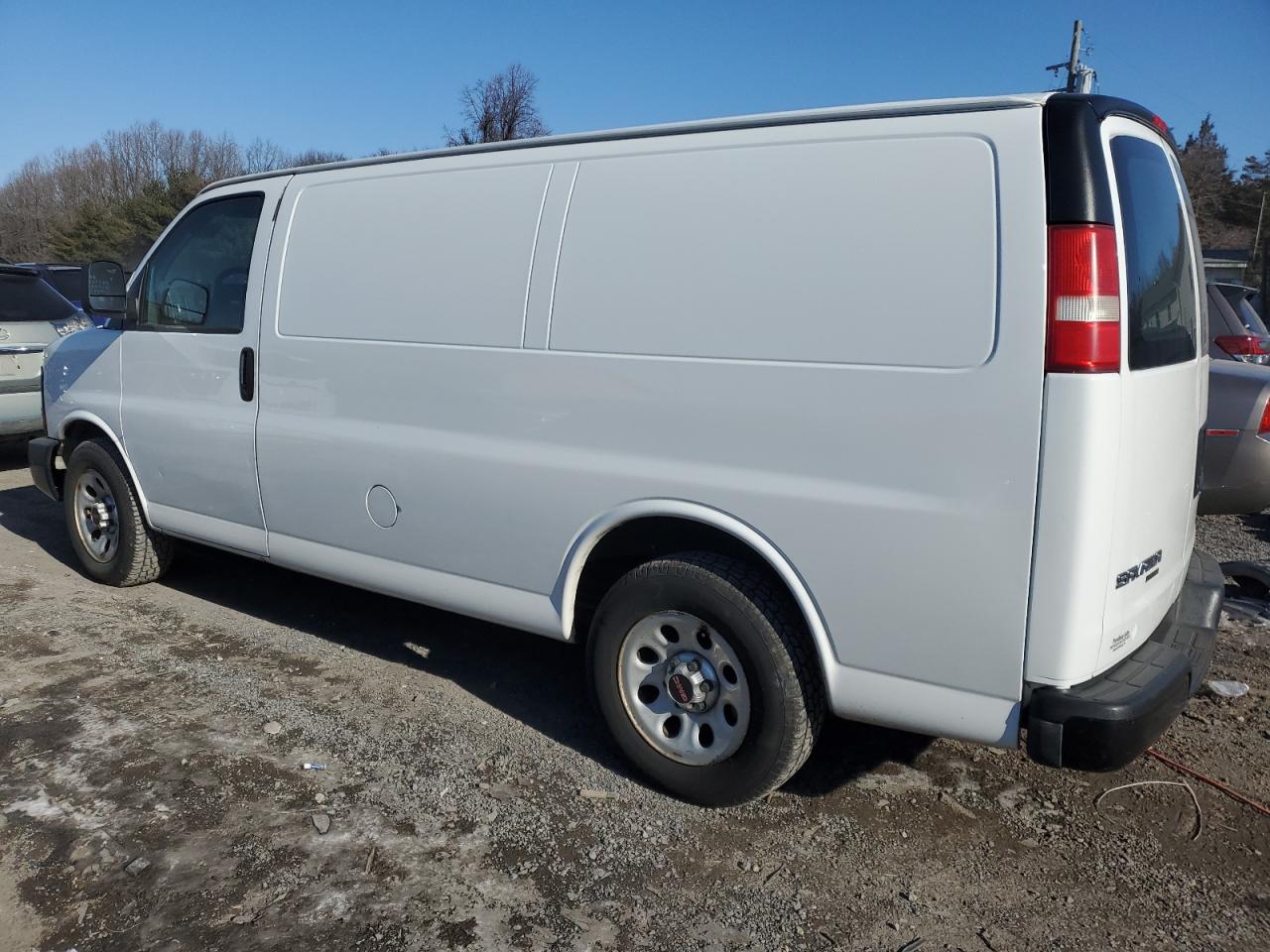 VIN 1GTS7AF42D1134934 2013 GMC SAVANA no.2