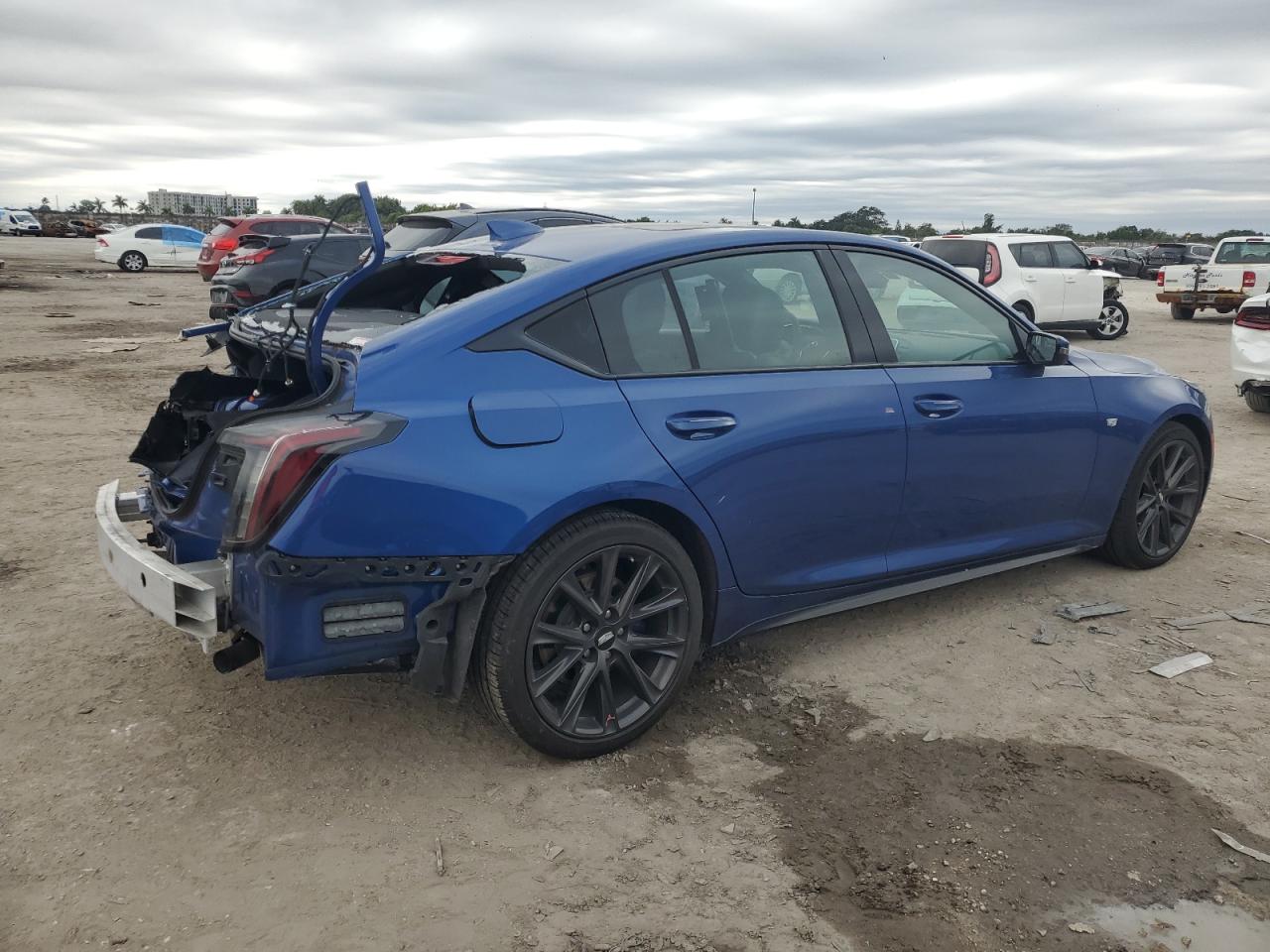 2021 Cadillac CT5 - Image 3