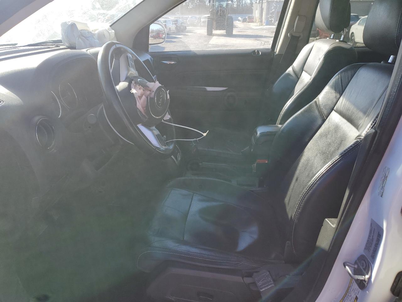 2017 Jeep Compass - Image 7