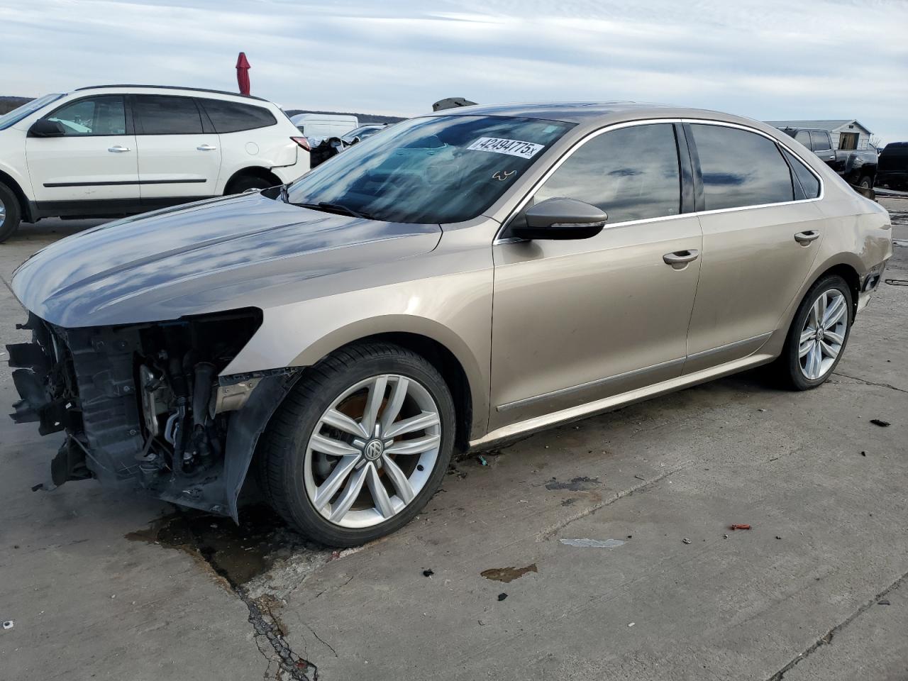 2016 Volkswagen Passat - Image 1