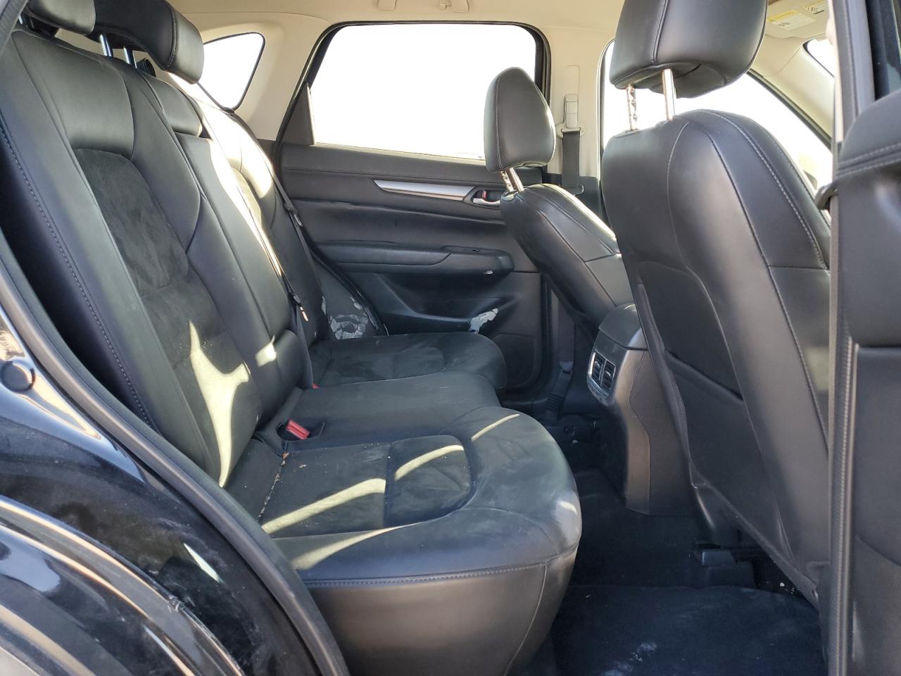 2017 Mazda CX-5 - Image 11