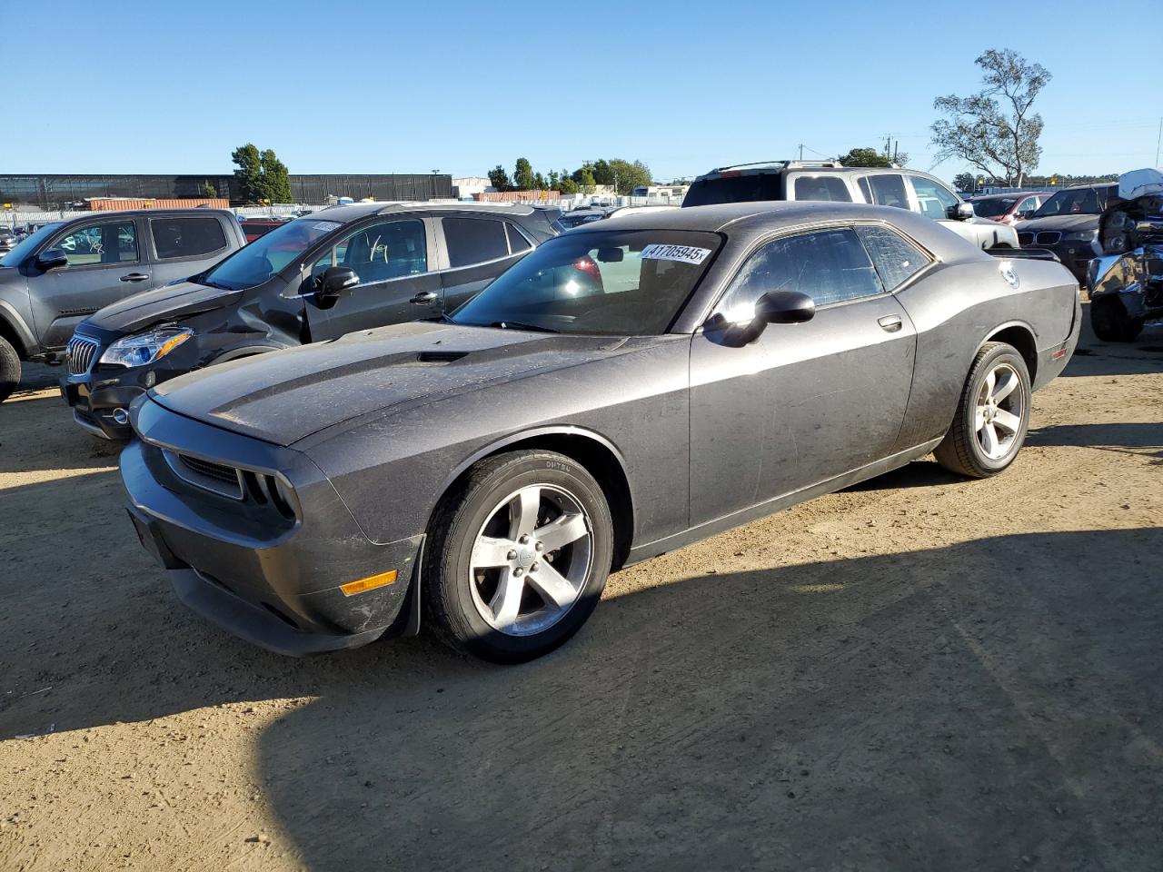 VIN 2C3CDYAG0DH692424 2013 DODGE CHALLENGER no.1