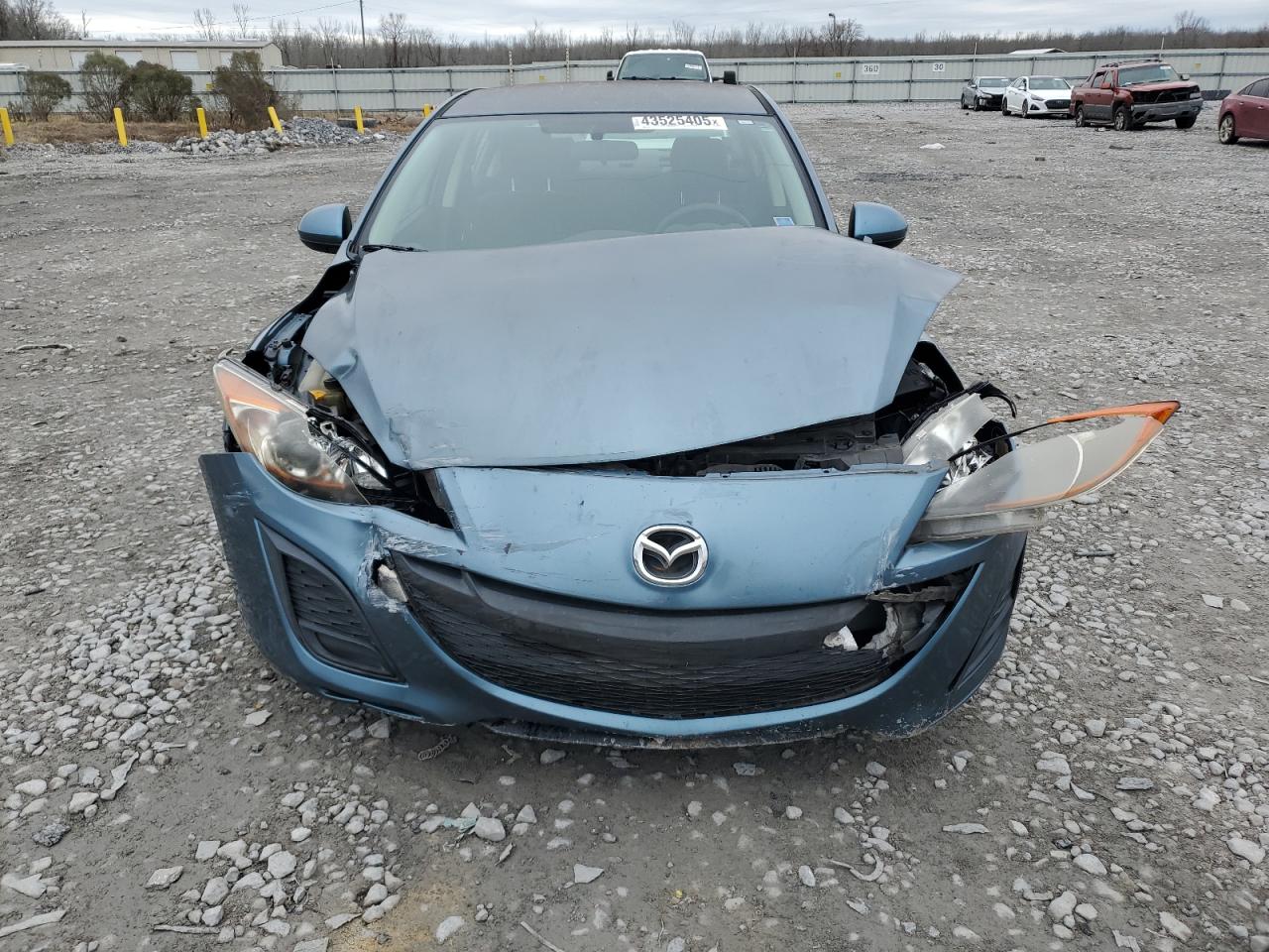 2011 Mazda 3 - Image 5