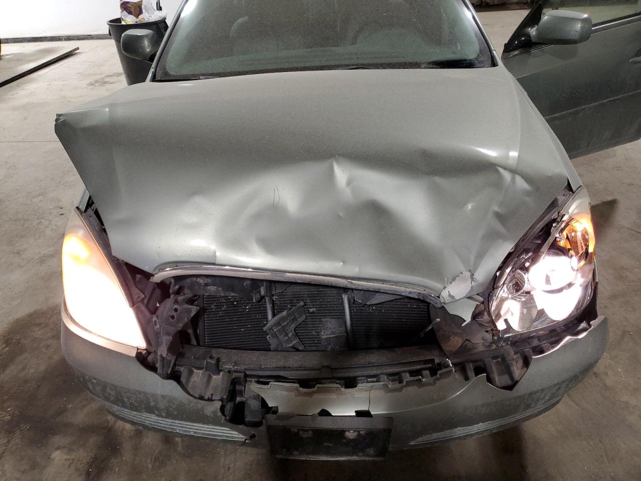 2006 Buick Lucerne - Image 12