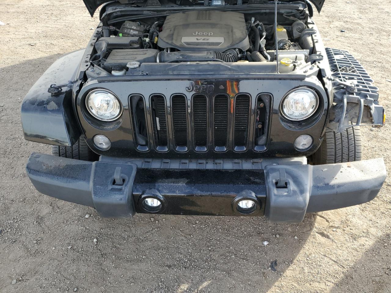 2017 Jeep Wrangler - Image 14
