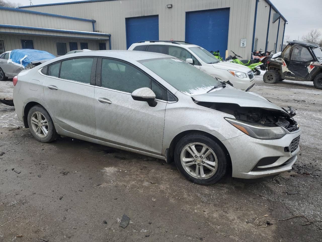 2018 Chevrolet Cruze - Image 4
