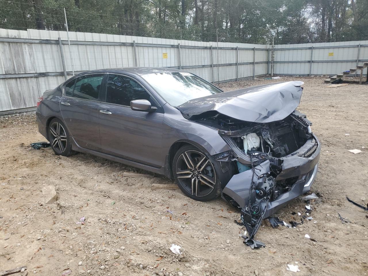 2016 Honda Accord - Image 4