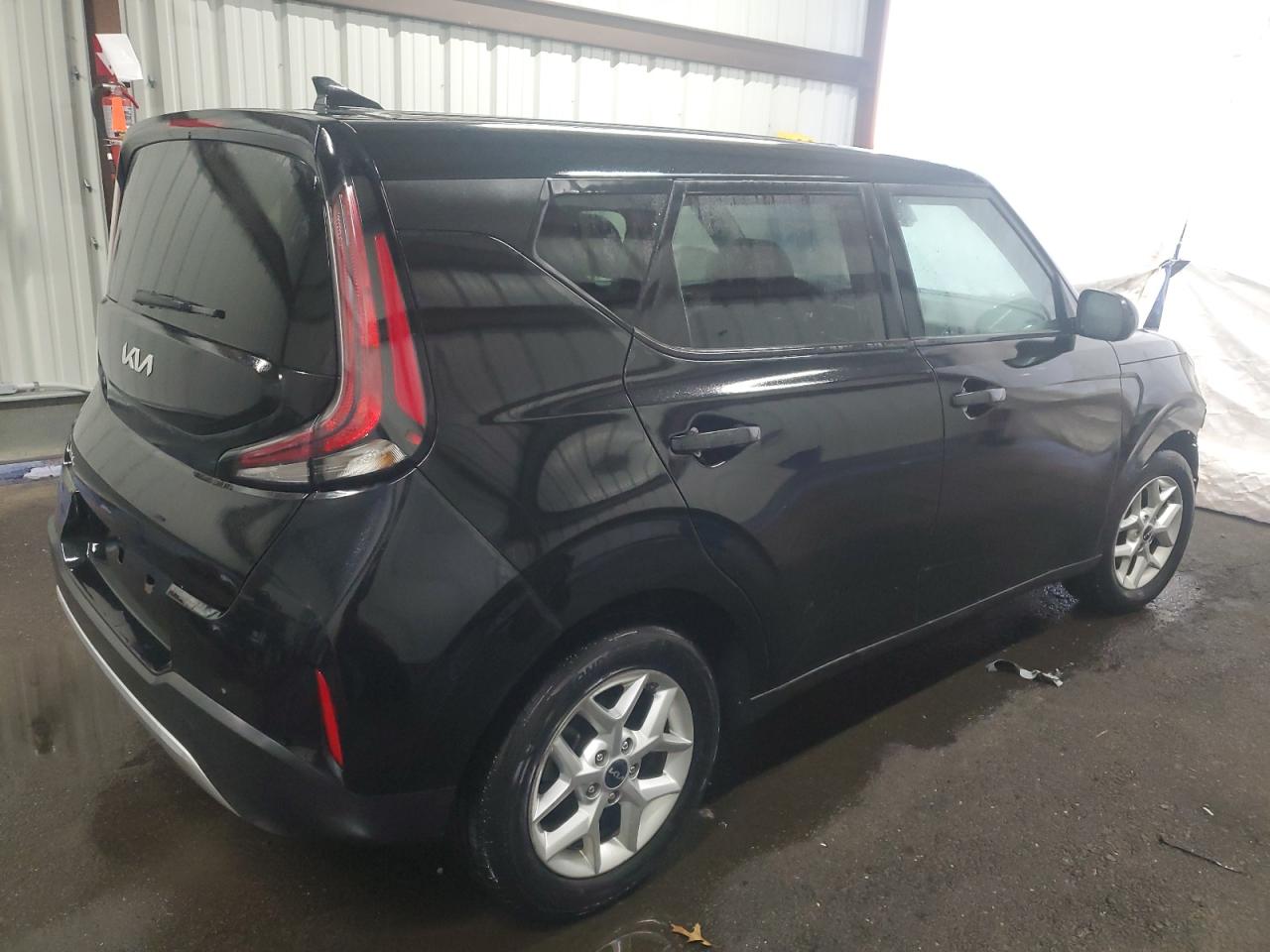 2023 Kia Soul - Image 3