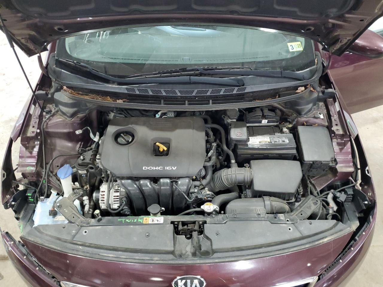 2017 Kia Forte - Image 11