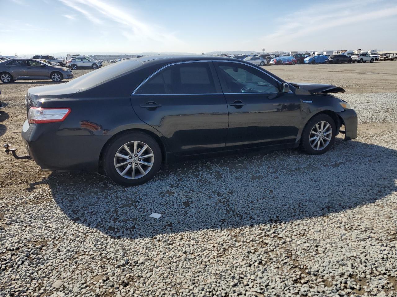 2010 Toyota Camry - Image 3