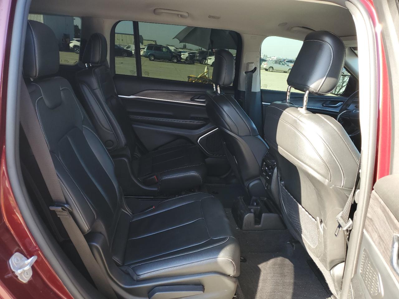 2021 Jeep Grand Cherokee - Image 11