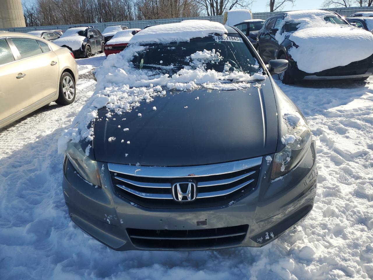 2012 Honda Accord - Image 5