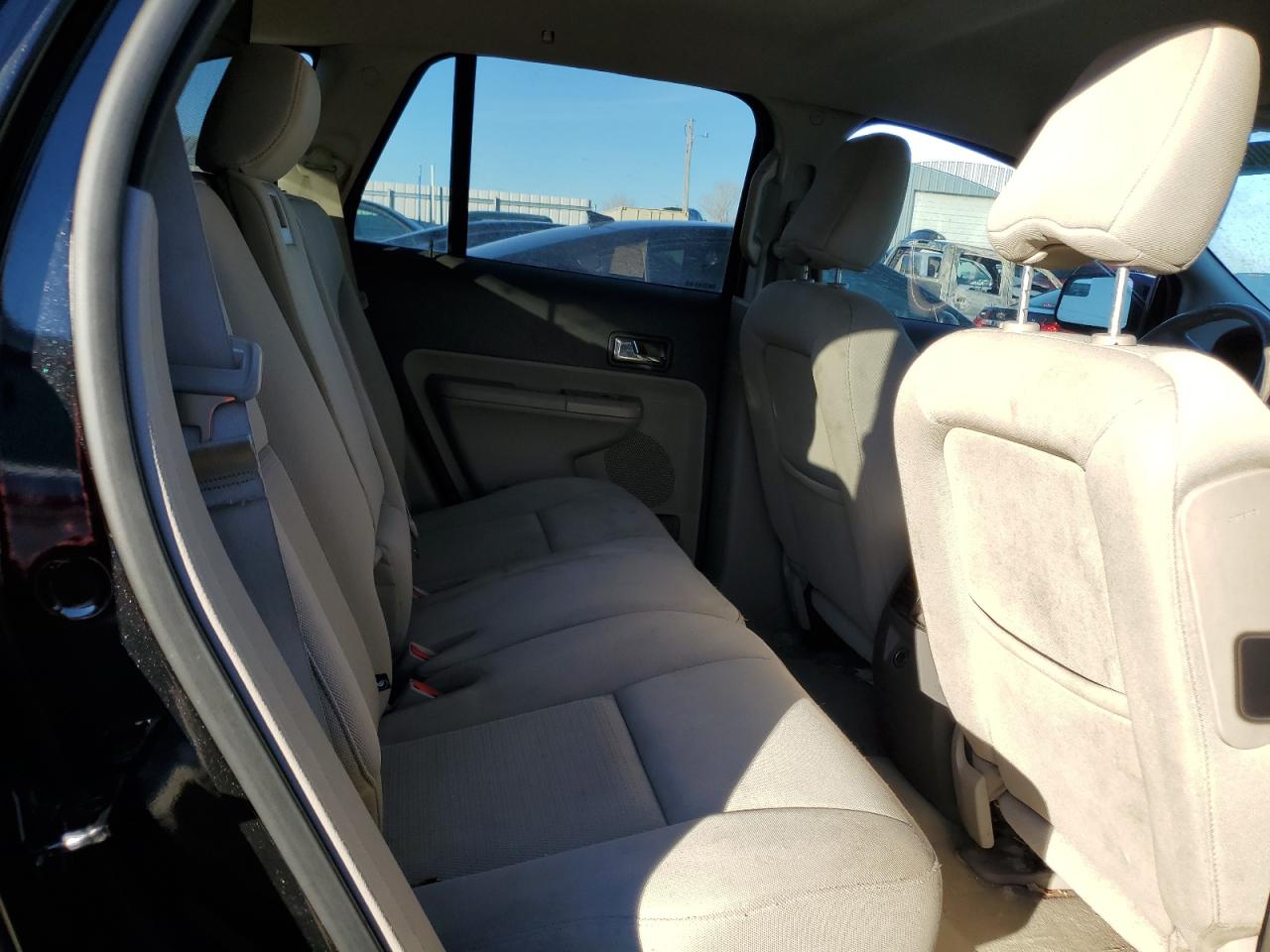 2010 Ford Edge - Image 12