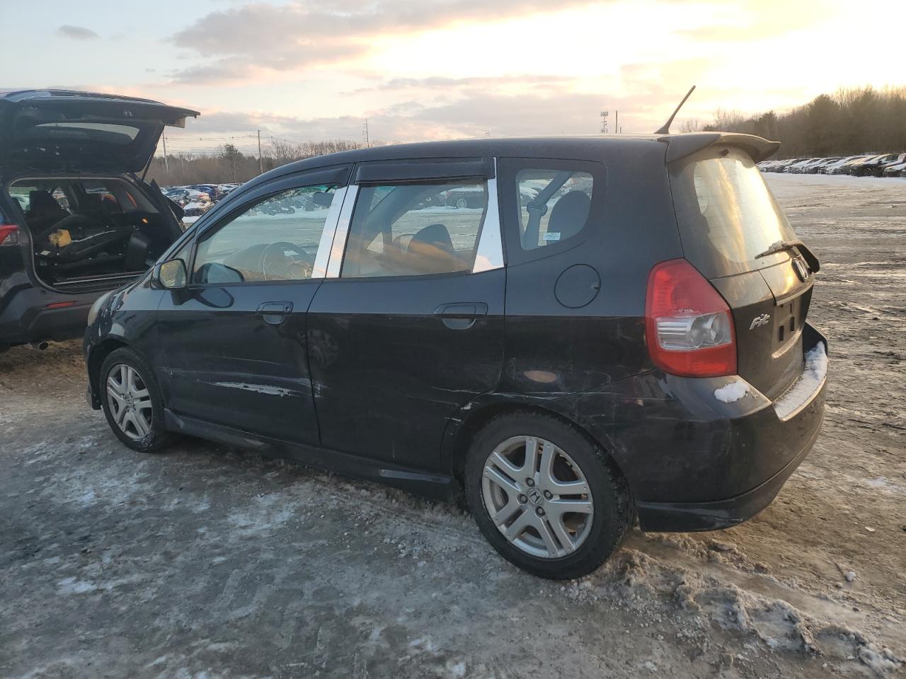 2008 Honda Fit - Image 2