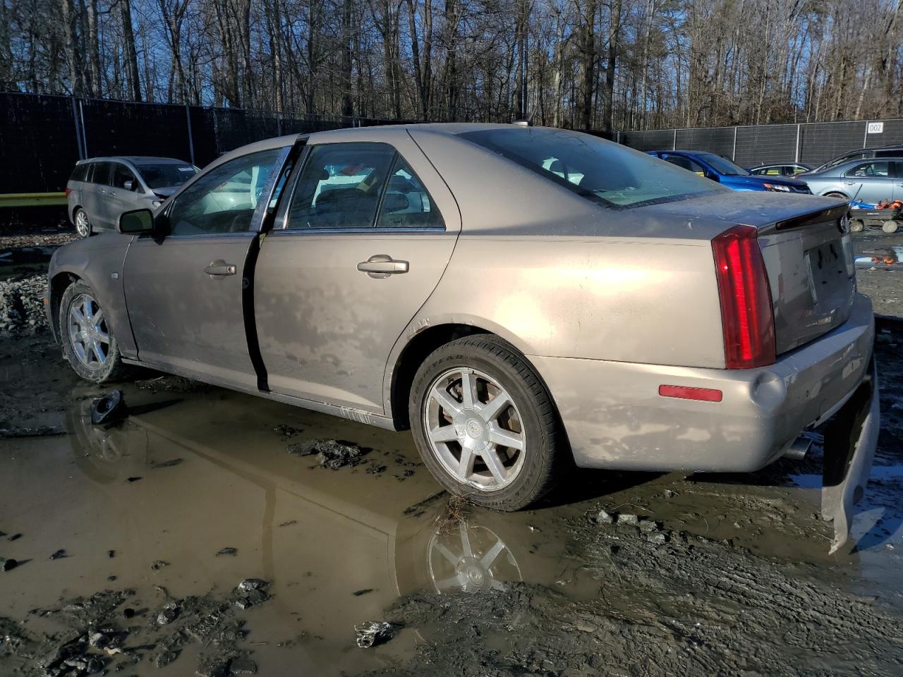 2007 Cadillac STS - Image 2