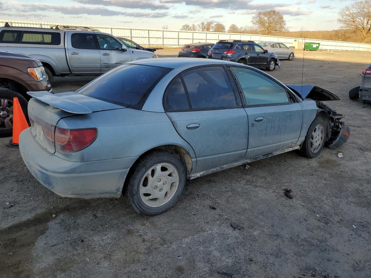 2002 Saturn SL - Image 3