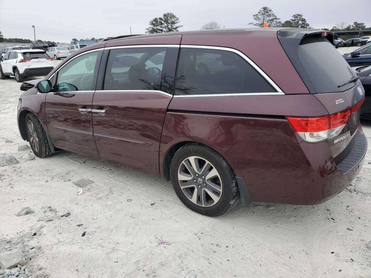 2014 Honda Odyssey - Image 2