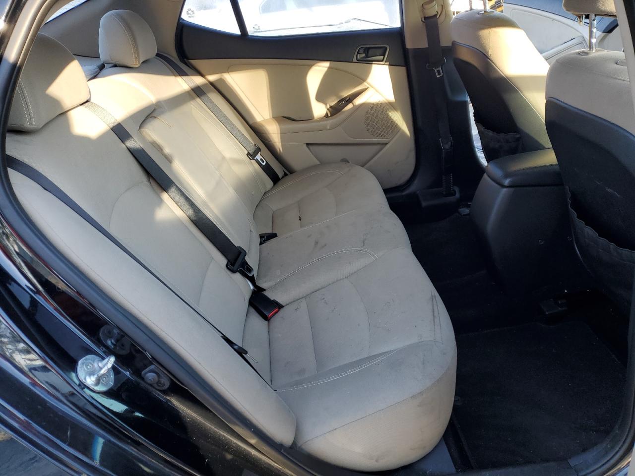 2014 Kia Optima - Image 10