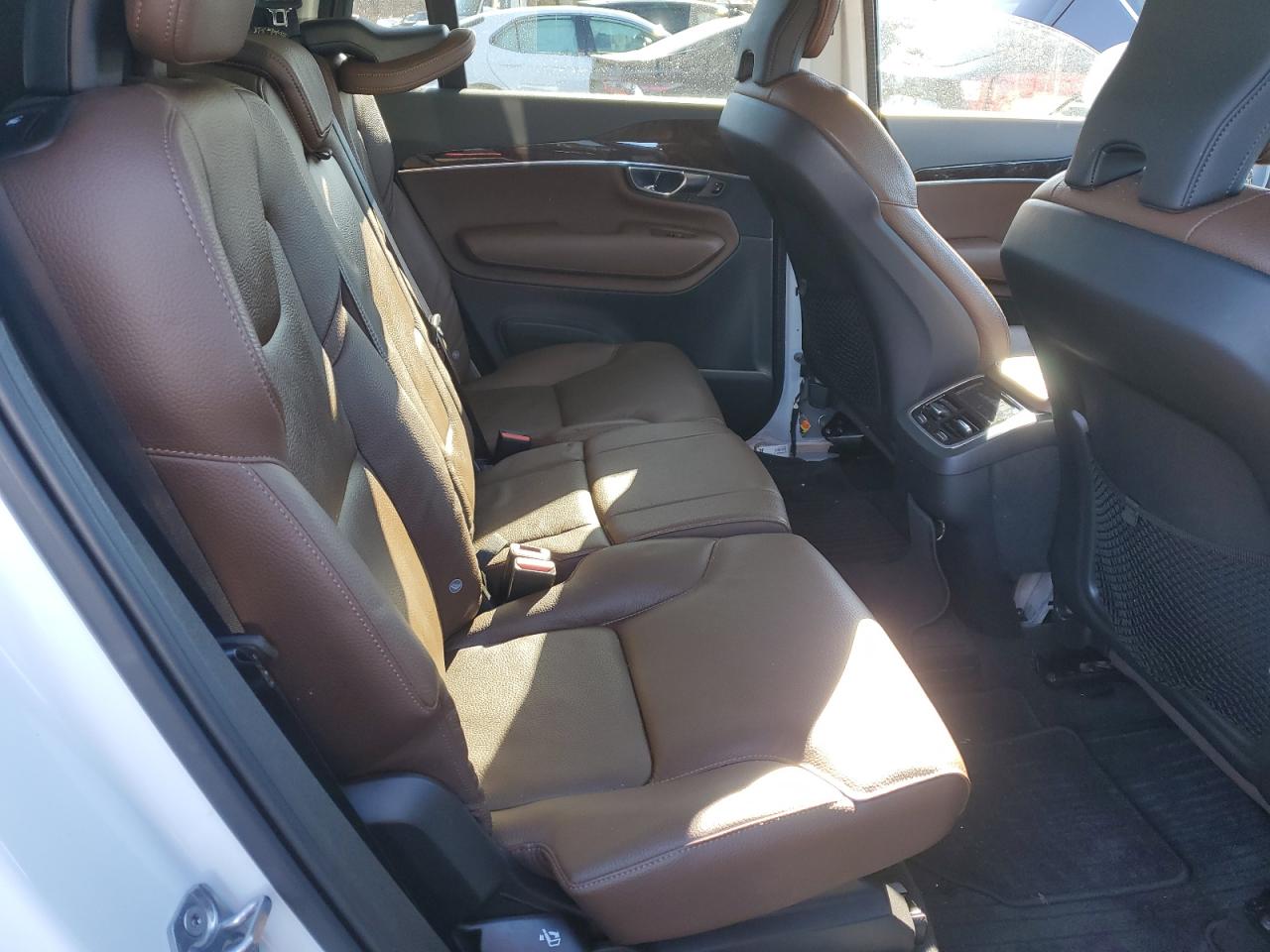 2019 Volvo XC90 - Image 11