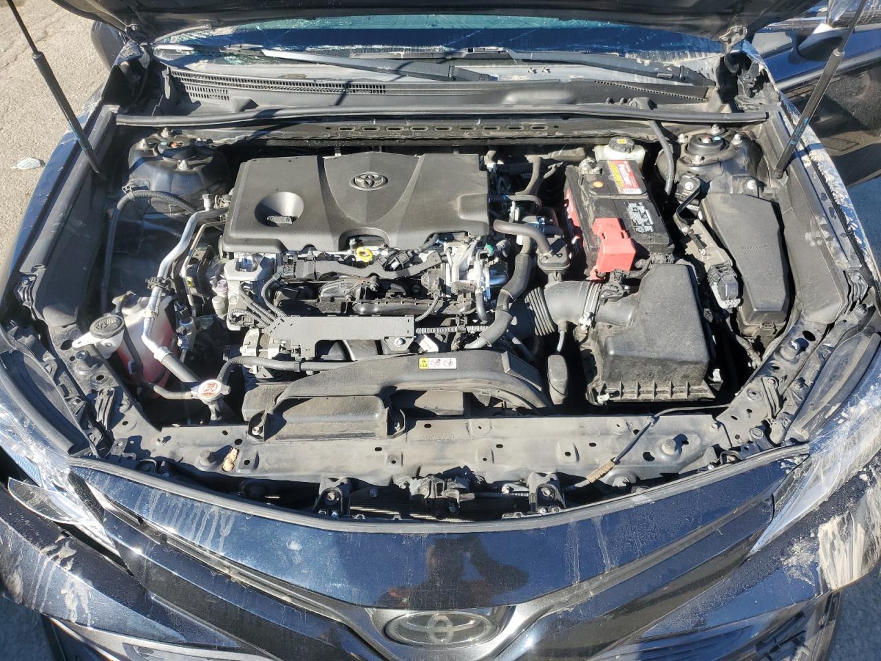 2018 Toyota Camry - Image 11