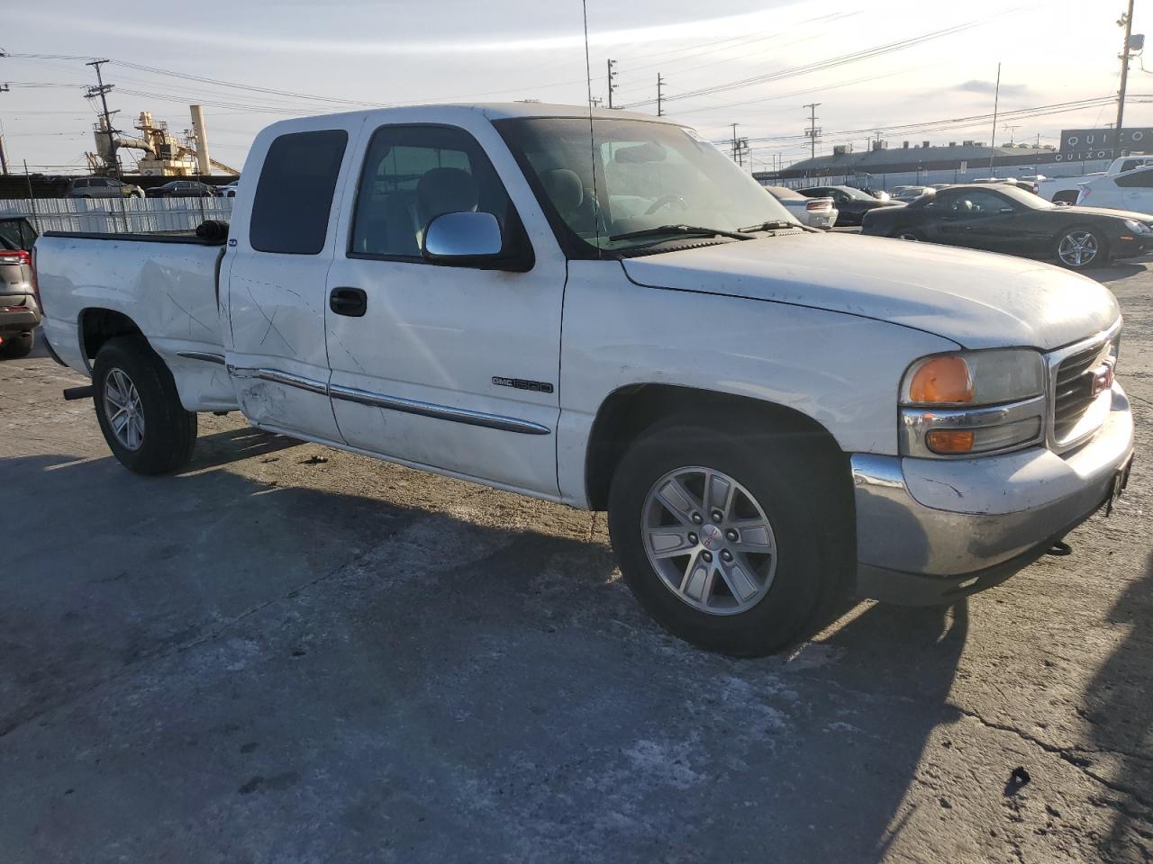 2000 GMC Sierra - Image 4